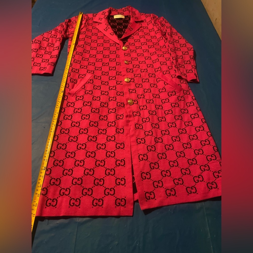 Gucci Fuchsia Logo long cardigan with Gold Accents